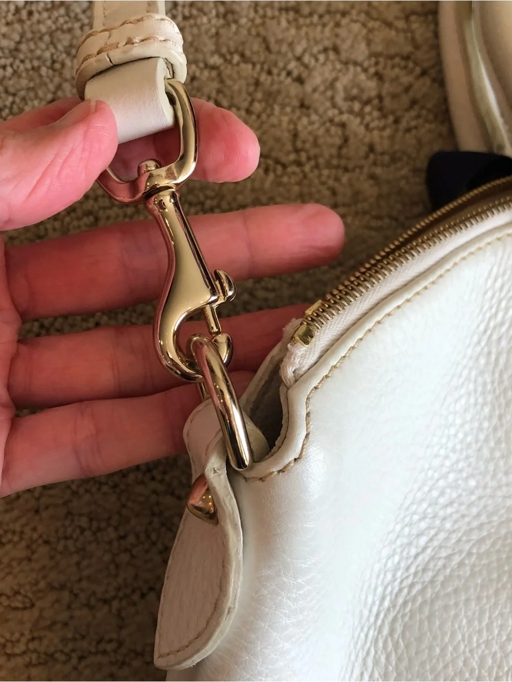 Dooney & Bourke White Satchel Leather Purse
